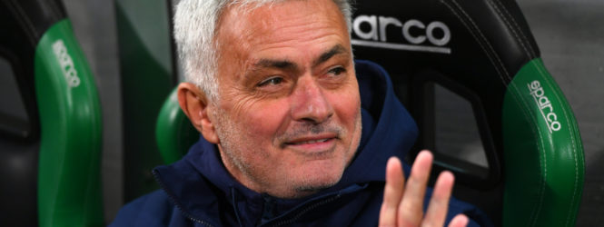 José Mourinho deseja regressar ao Chelsea na próxima temporada
