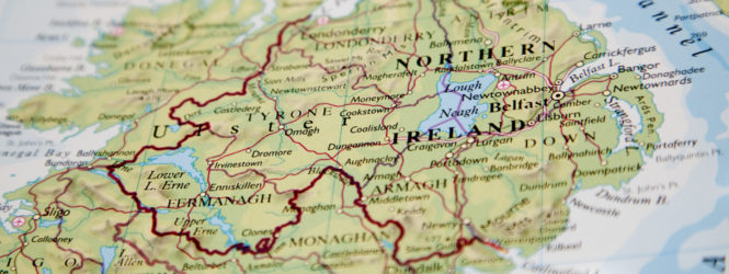 Prazo para eleições na Irlanda do Norte prolongado até 2024