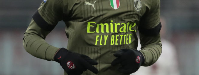 Maldini trava renovação de Leão: "Não é momento para assinar…"