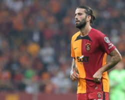 Zaniolo marca na estreia e Galatasaray deixa Jesus (ainda mais) para trás