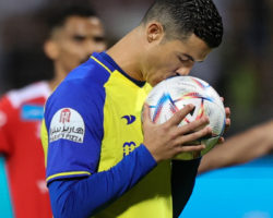 Ronaldo imparável. Português recebe novo prémio na Arábia Saudita