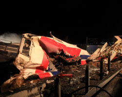 Acidente de comboio na Grécia faz pelo menos 16 mortos e 85 feridos