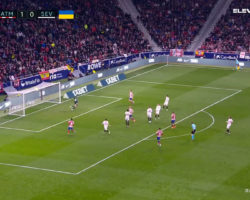 O incrível golo de Memphis Depay no Atlético de Madrid-Sevilla