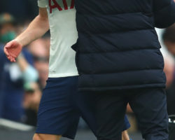 Jogador do Tottenham aceita saída de Conte: "Era o melhor…"