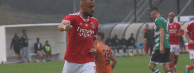Jogadores do Benfica reagem à estreia marcar de Arthur Cabral: "Ufa…"