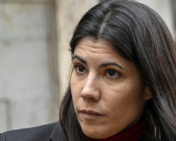 Mortágua traça objetivo de restabelecer deputado por Faro perdido em 2022
