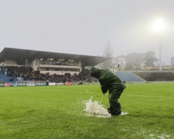 Jogo entre Santa Clara e FC Porto será retomado no final de fevereiro