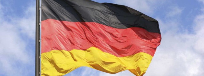 Alemães devem evitar "de forma urgente" viagens para a Rússia, diz MNE