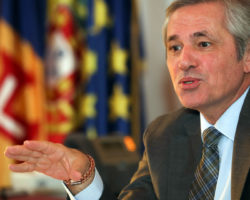 Presidente do parlamento da Madeira alerta para insatisfação