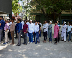 Indianos vão às urnas para segunda temporada das eleições gerais