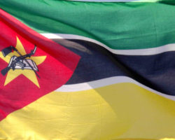 Moçambique decreta luto de 3 dias pela morte de 98 pessoas em naufrágio