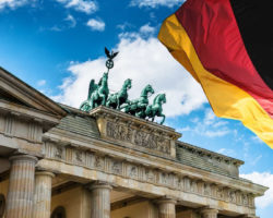 Empresas na Alemanha mais cautelosas em abril sobre contratações