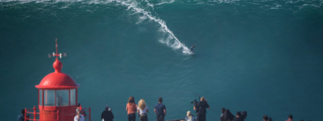 Novo recorde mundial? Teuto surfou vaga de 28,57 metros na Nazaré