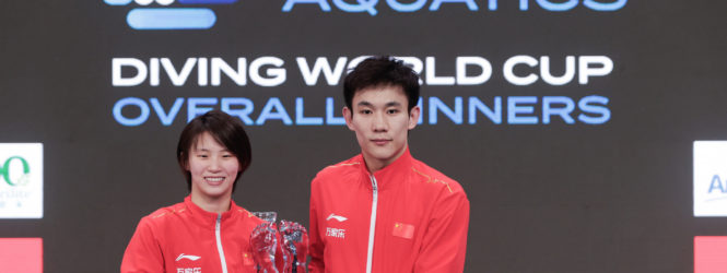 China diz que alegações de doping contra nadadores chineses são "falsas"